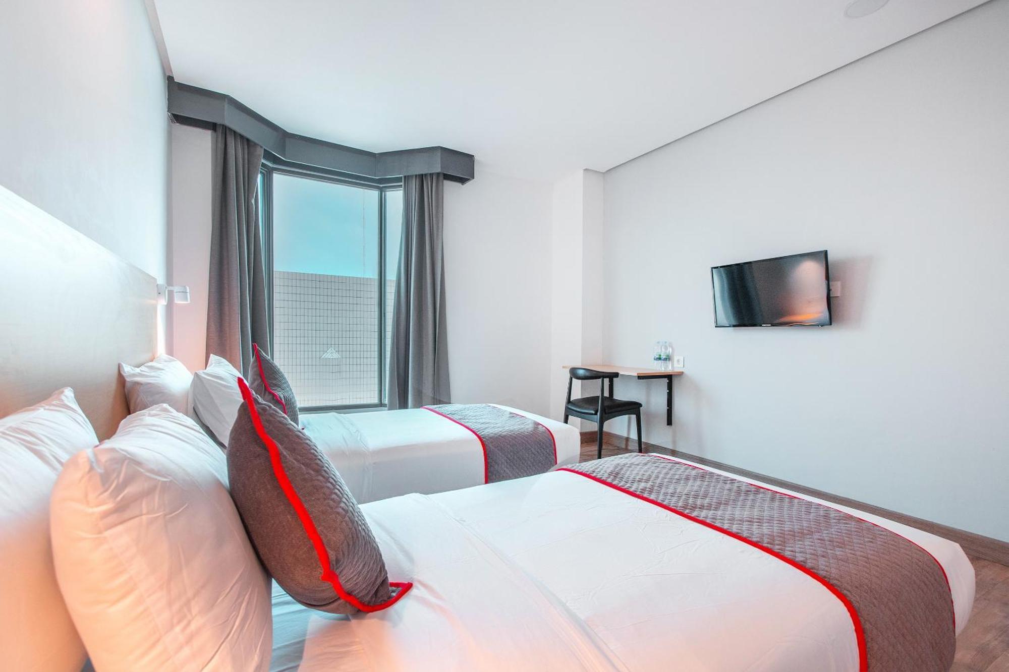 Super Oyo Townhouse 1 Hotel Salemba Джакарта Екстер'єр фото