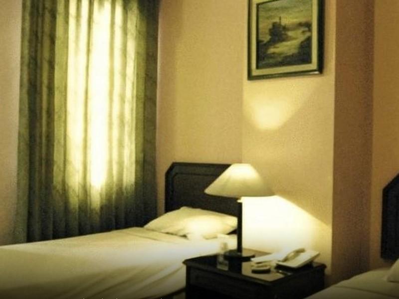 Super Oyo Townhouse 1 Hotel Salemba Джакарта Екстер'єр фото
